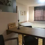 아파트 House Mael
